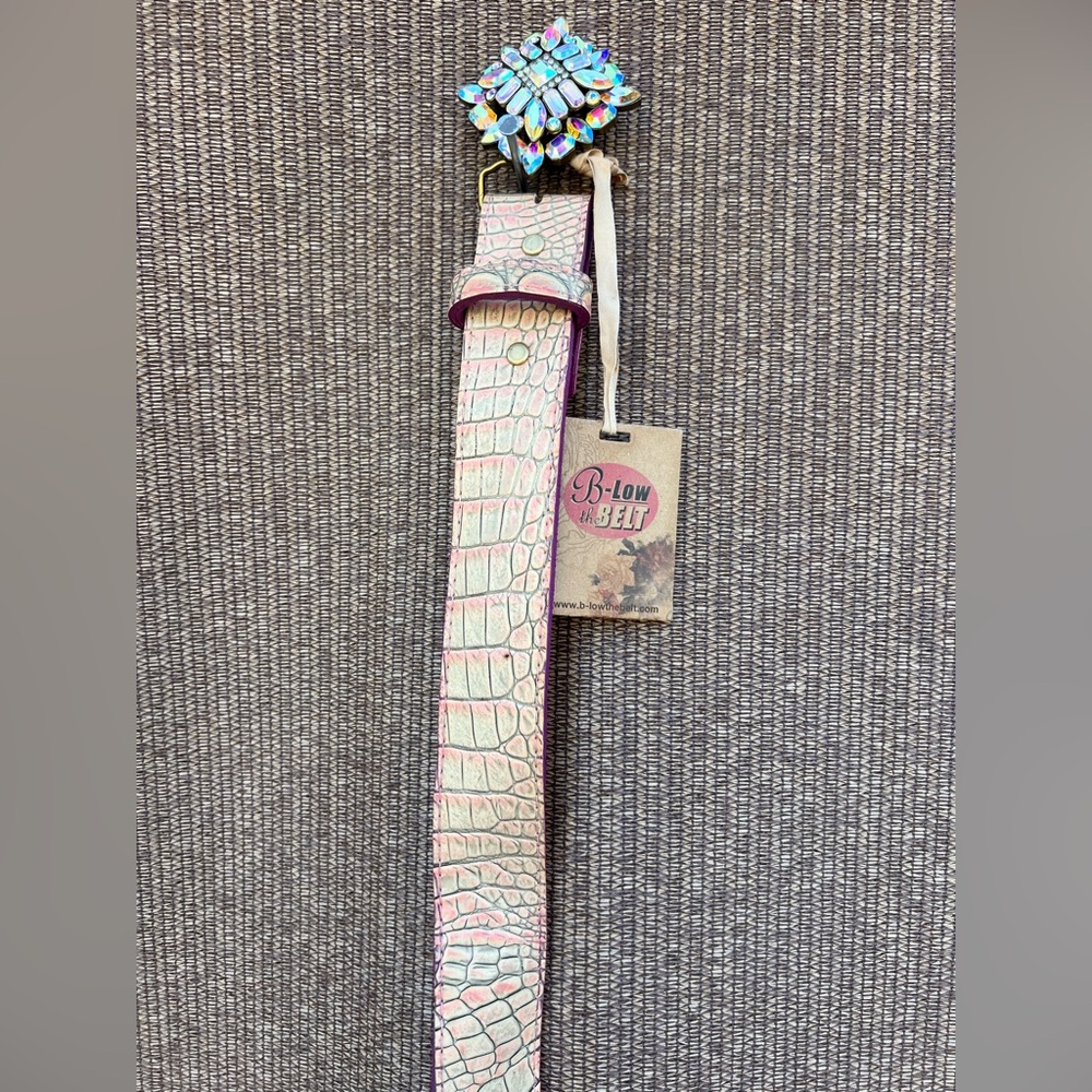B-Low the Belt Pink Crocodile Aurora Borealis Rhinestone Flower QUALITY  RARE